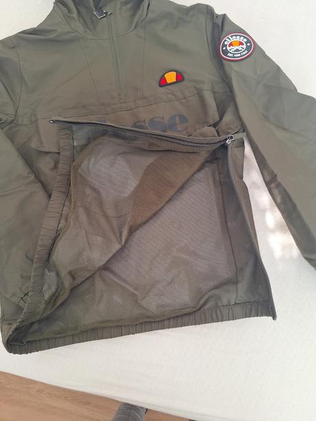 Prechodná bunda, 140