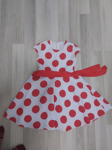 Saty pre dievca, 134