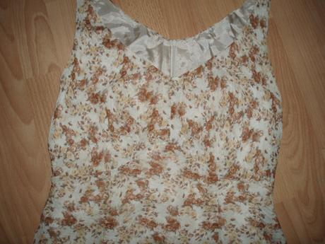 Kvietkavé šatočky, m