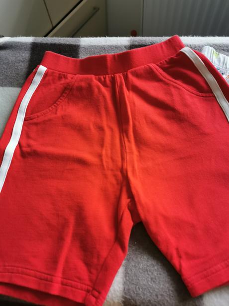 Krátke nohavice, 110