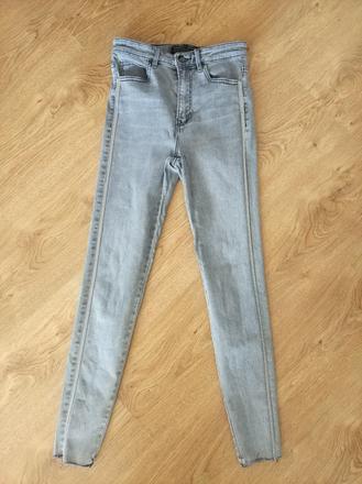 Rifle s vysokým pasom, stradivarius,36