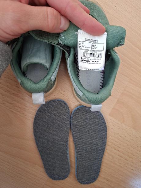 Predam detske boty, adidas,19