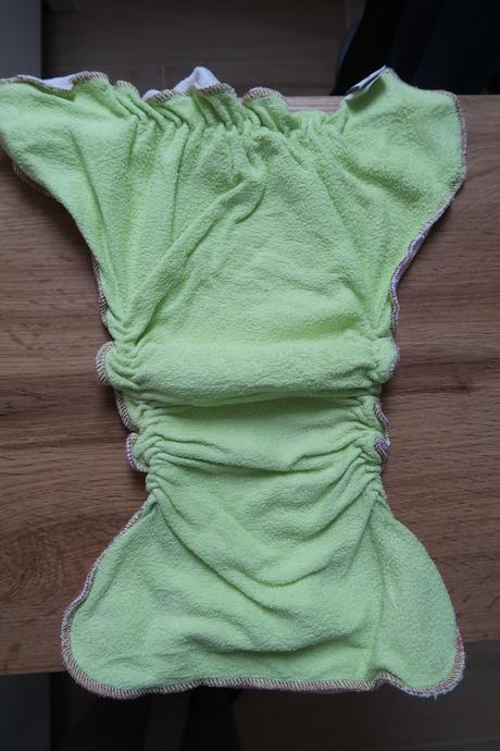 Limetková kalhotková plenka na snappi sponu, majab