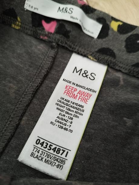 Legíny, marks & spencer,128