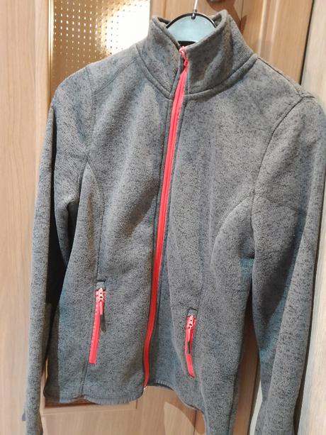 Predám mikinu, crivit,s