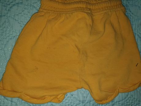 Zlte kratasky, george,86