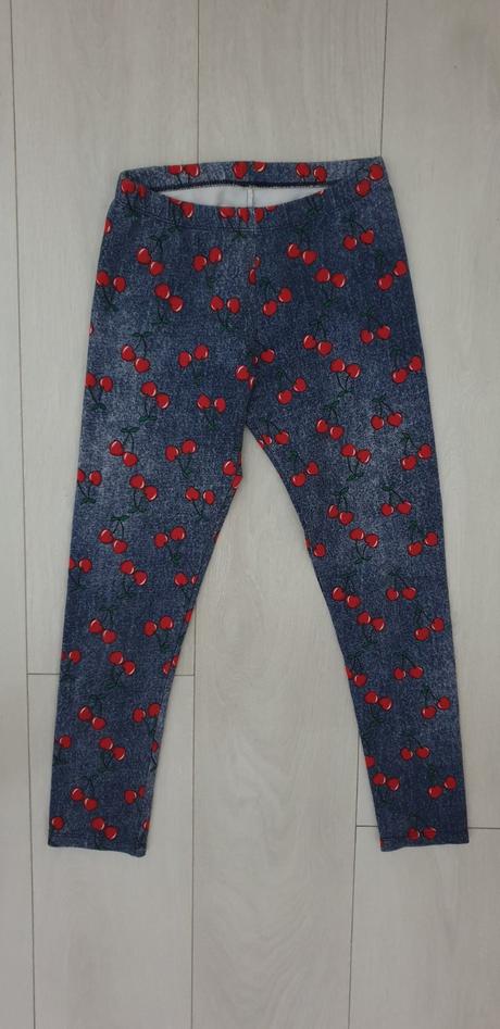 Legíny s čerešničkami, 146