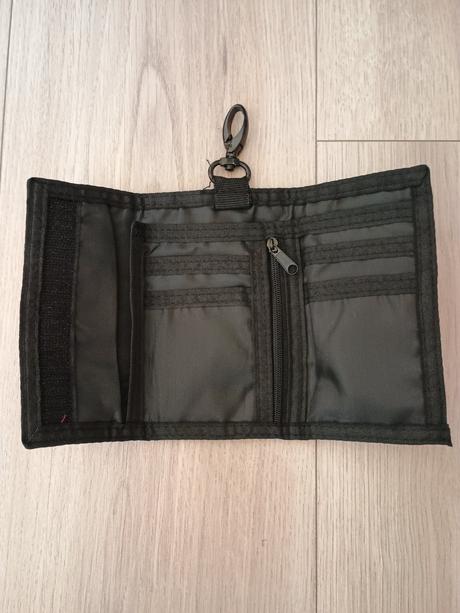 Ľadvinka s peňaženkou minnie mouse, reserved