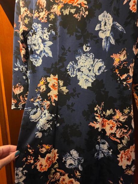 Elasticke saty aj pre tehotne m/l, primark,38