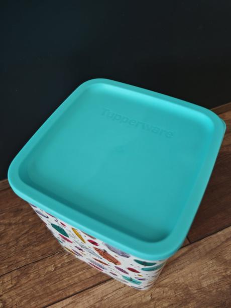 Tupperware nádoba 1,8l, 