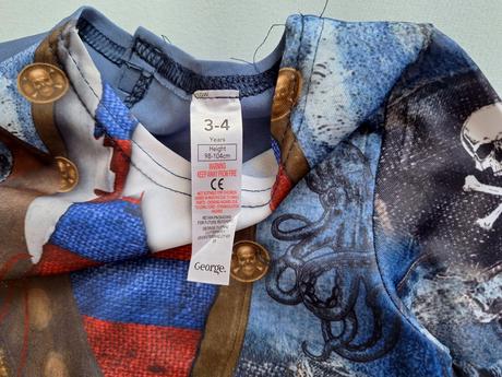 Pirát karnevalový kostým veľ. 98-104,