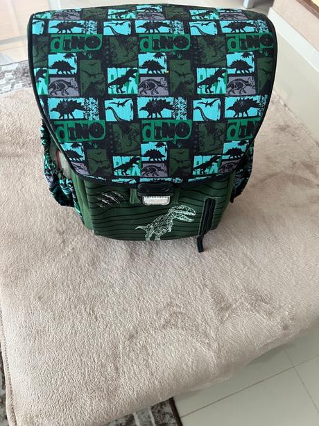 Chlapčenská aktovka pre 1.a2 ročník, 