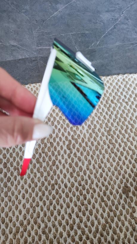 Športové slnečné okuliare, 