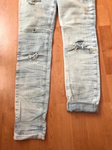 Roztrhané , štýlové rifle, fishbone,28