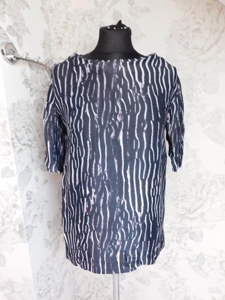 Kvalitna pekna bluzka, 38