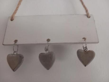 Vintage závesná dekorácia drevo 13,5x5x2,5 cm,