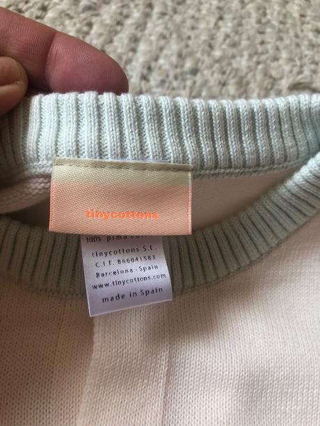 Svetrík na gombíky, 116