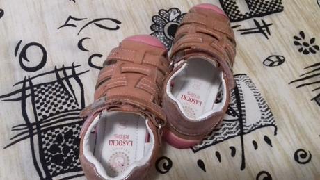 Sandálky pre dievčatko, lasocki,24