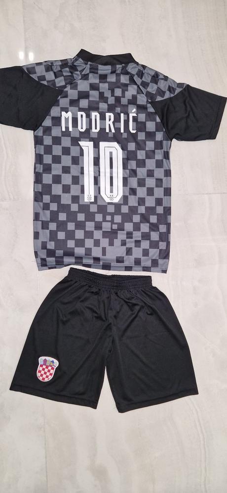 Dres na futbal - modrič -v. 164, 164