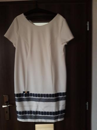 Spoločenské saty, 48