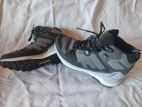 Turisticke topanky adidas skychaser v 40 23 - 26cm, adidas,40