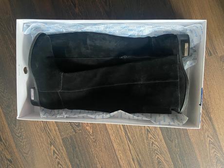 Vysoké čižmy guess, guess,40