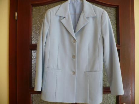 Bledo modré sako, s