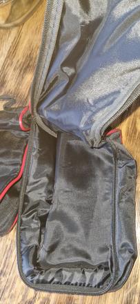 Taštička na holiaci strojček,