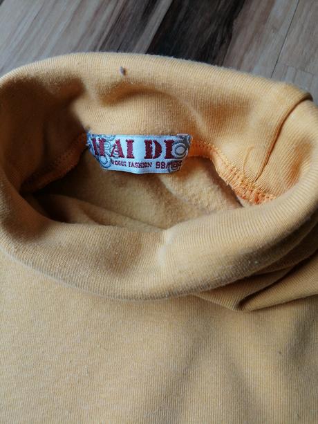 Darujem teplý rolak, 98