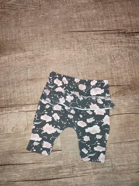 Kvetované legíny, pepco,56