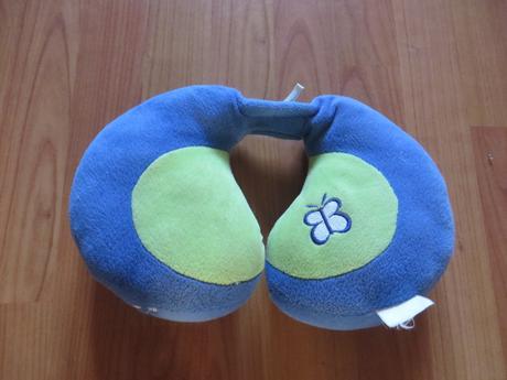 Opierka / vankúšik do auta - cca 2 - 7 rokov,