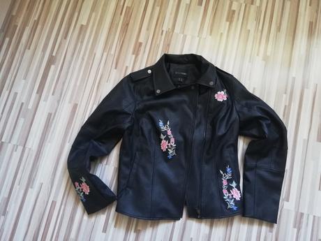 Koženková bunda s výšivkou, bonprix,40