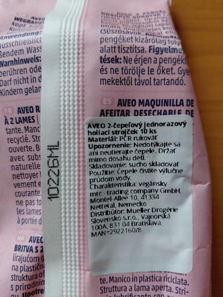 Jednorazové holiace strojčeky,