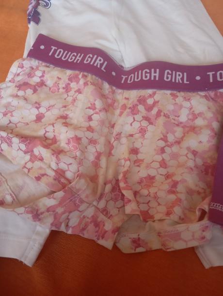 Kraťasy 134/140 6ks+legíny dlhé, 134