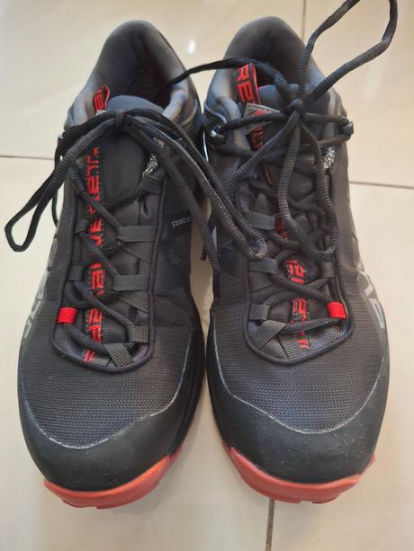 Botasky raz obuté, 42