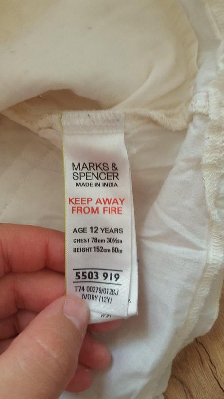 Krásna blúzka s výšivkou, marks & spencer,152