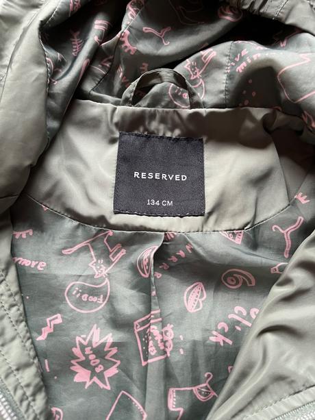 Prechodna bunda zn reserved na 9 rokov, reserved,134