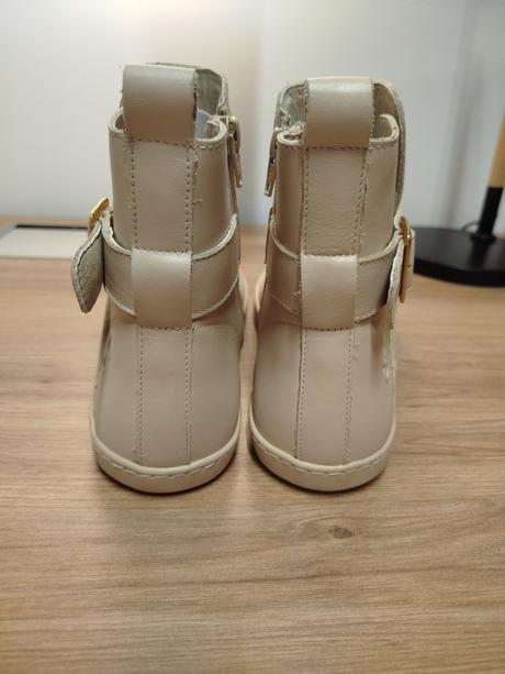 Shapen barefoot členkové čižmy divine vanilla, 38