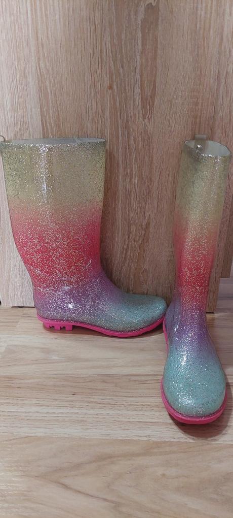 Gumáky v.33, f&f,33