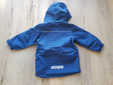 Zimna bunda polarn o pyret, 98