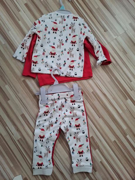 2x pyžamko vianočné nové, f&f,74