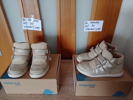Vysoké prechodné topánky zn.mayoral veľ.30, mayoral,30