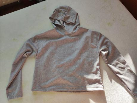 Strieborná trblietavá mikina, kik,170