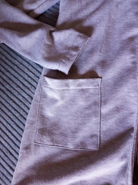 Neprehliadnuteľný coat, m