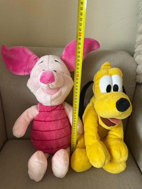 Plyšový piglet a pluto,