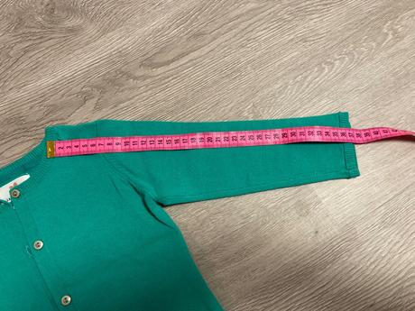 Krásny svetrik, zara,104