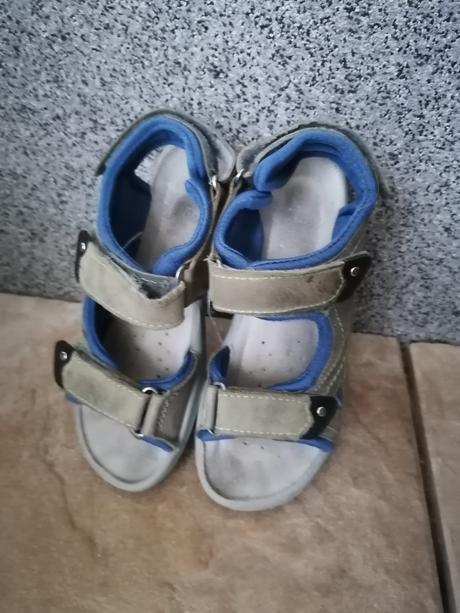 Kožené sandálky/ papuče/ prezúvky, protetika,34