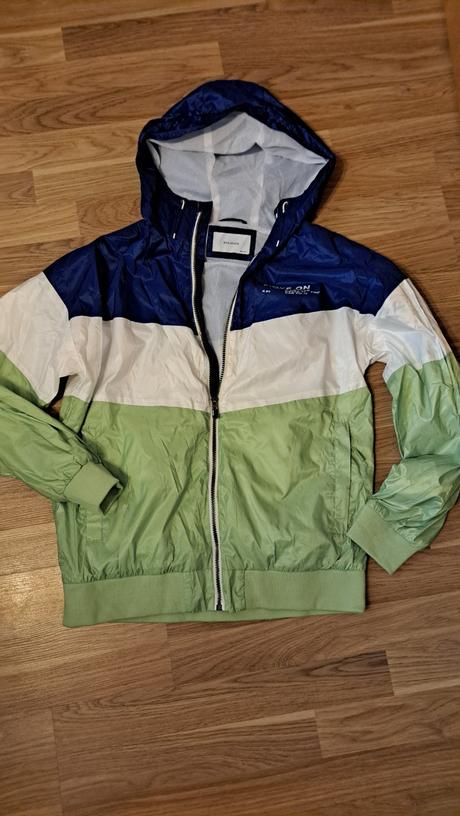 Sustiakova vetrovka c.164, reserved,164