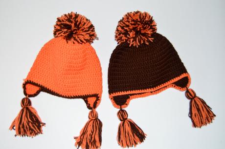 Háčkovaná čiapočka s kvetom, 92