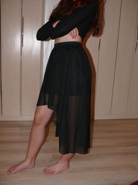 Asymetrická sukna s-m, s